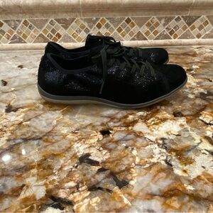 Revere Woman Lyon Leather shoes size 8M